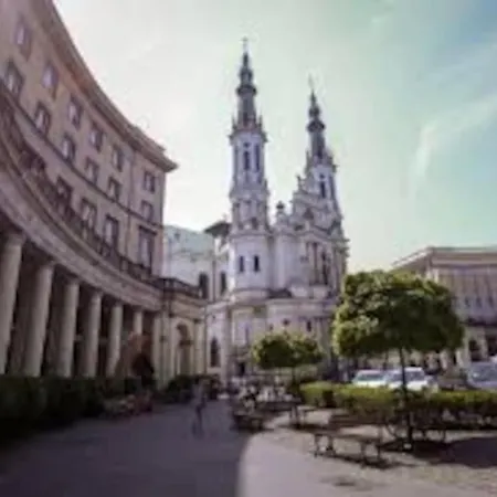 Elegant, Comfortable In The Heart Of Warsaw!