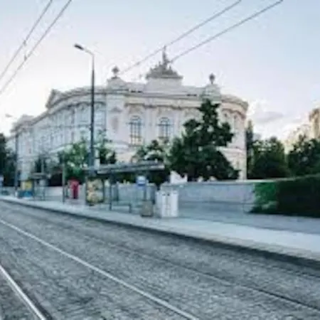 Elegant, Comfortable In The Heart Of Warsaw! *