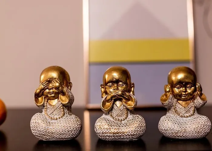 Elegant, Comfortable In The Heart Of Warsaw! Varsovie