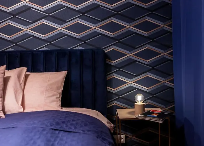 Elegant, Comfortable In The Heart Of Warsaw! Varsovie