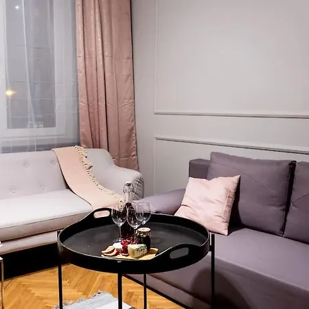 Elegant, Comfortable In The Heart Of Warsaw! * Warsaw